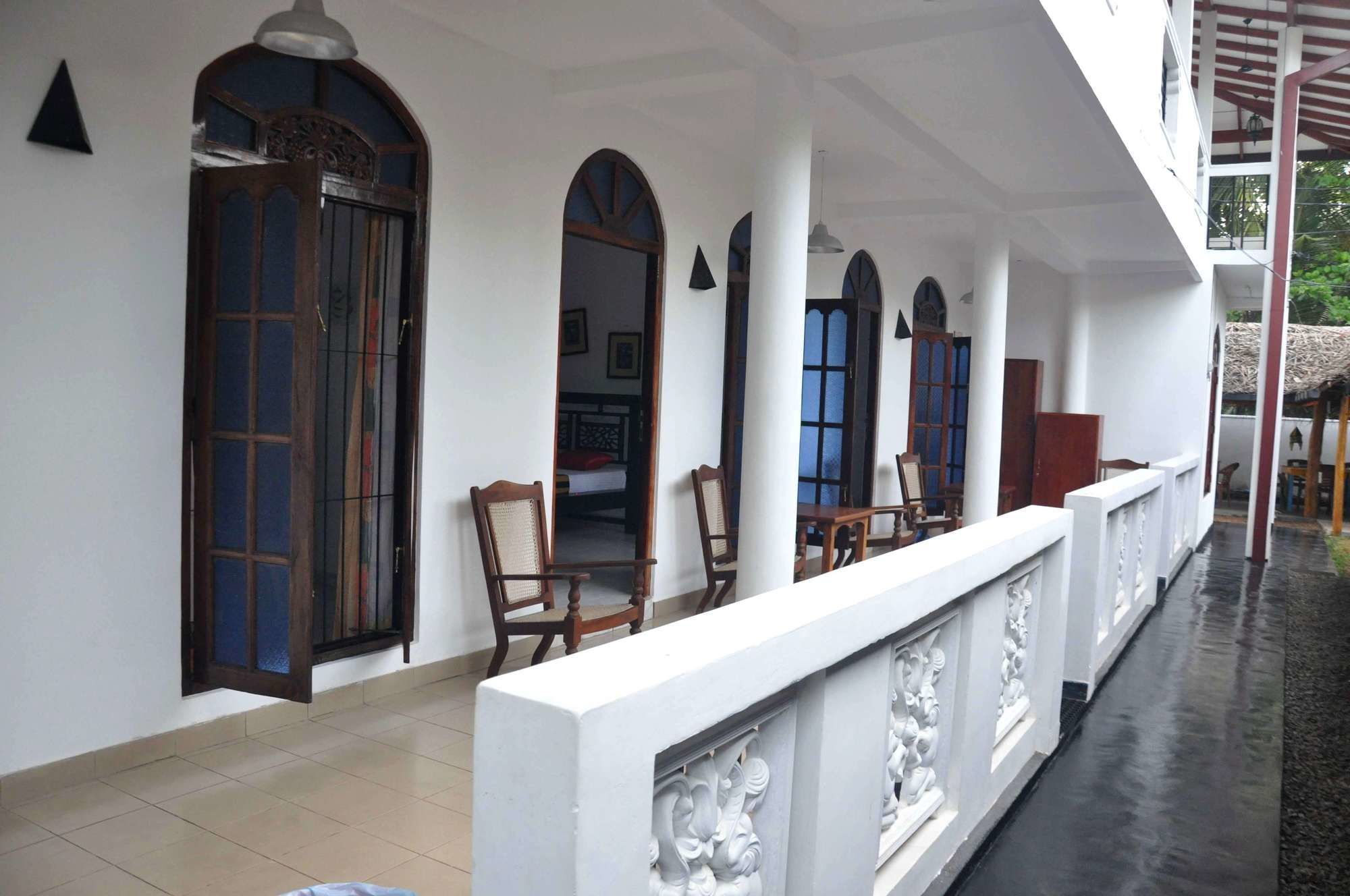 White Horse Hotel Hikkaduwa Kültér fotó